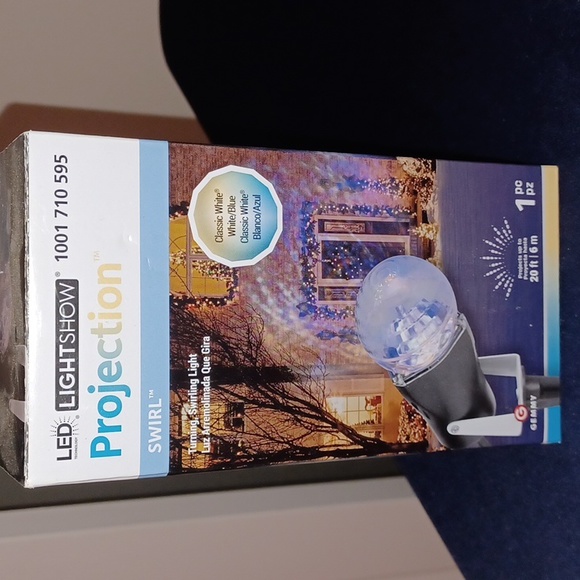 Projection Light - Picture 1 of 3